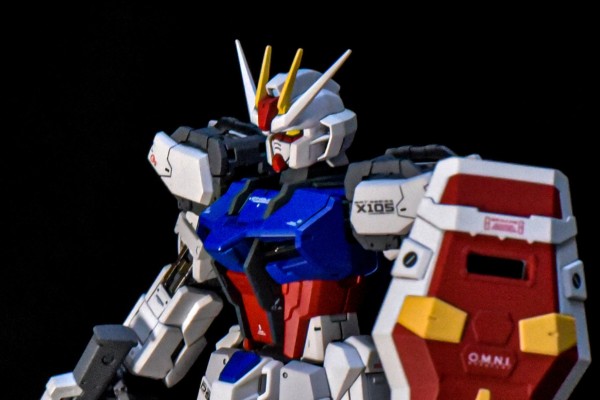RG 1/144 GAT-X105  强袭高达