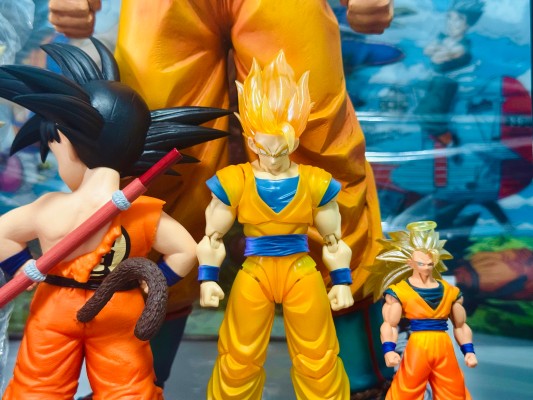S.H.Figuarts  超级赛亚人孙悟空-Z战士-