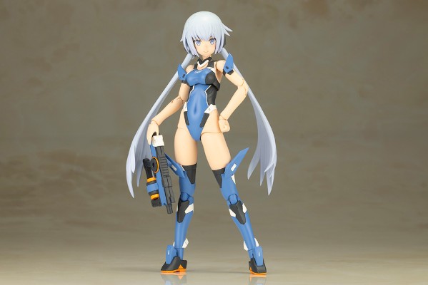 机甲少女 短剑 泳装