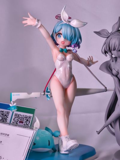 蔚蓝档案 兔女郎阿罗娜