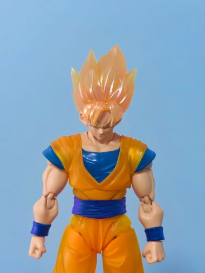 S.H.Figuarts  超级赛亚人孙悟空-Z战士-