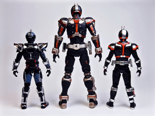 S.H.Figuarts(真骨雕制法)    假面骑士次世代555（暂译）