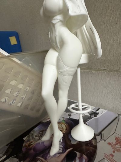 胜利女神：妮姬 露菲 冬日购物狂