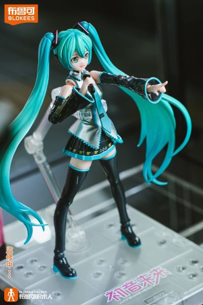 布鲁可积木人奇迹版 初音未来 公式服