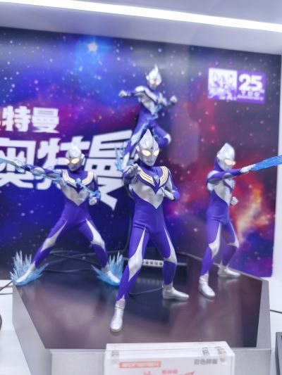 雷欧奥特曼