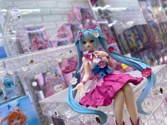 初音未来 压泡面人偶 花仙子系列—波斯菊仙子—