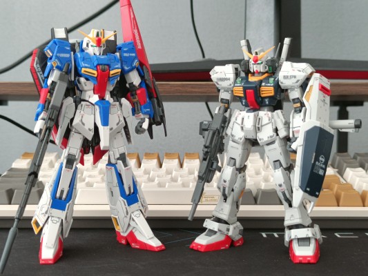 RG 1/144  Z高达