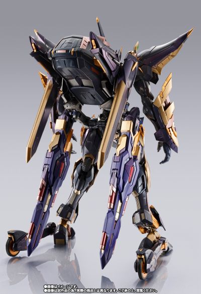 METAL BUILD DRAGON SCALE 兰斯洛特·阿尔比昂零式