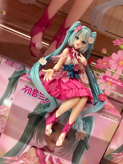 初音未来 压泡面人偶 花仙子系列—波斯菊仙子—