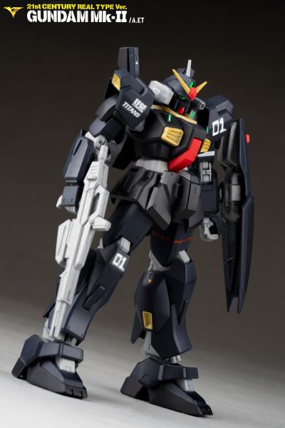 HG 高达基地限定 机动战士Z高达 高达Mk-II（提坦斯样式）（21世纪实战配色）