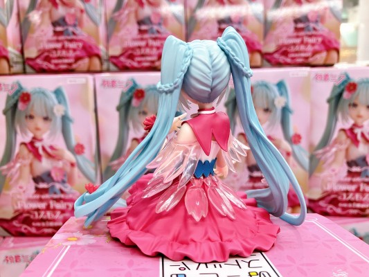 初音未来 压泡面人偶 花仙子系列—波斯菊仙子—