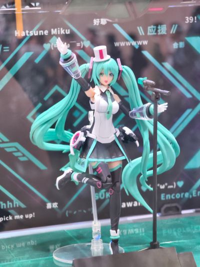 初音未来系列拼装模型 樱花未来-粉色音爆