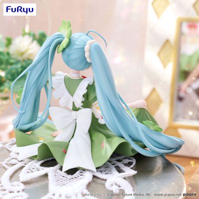 初音未来 压泡面人偶 花仙子系列—幸运草仙子—