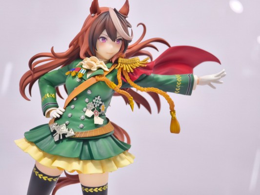 赛马娘 闪耀！优俊少女  皇帝 决胜服