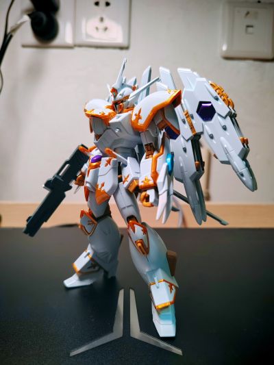 HG 1/144 黑骑士小队 神鸟