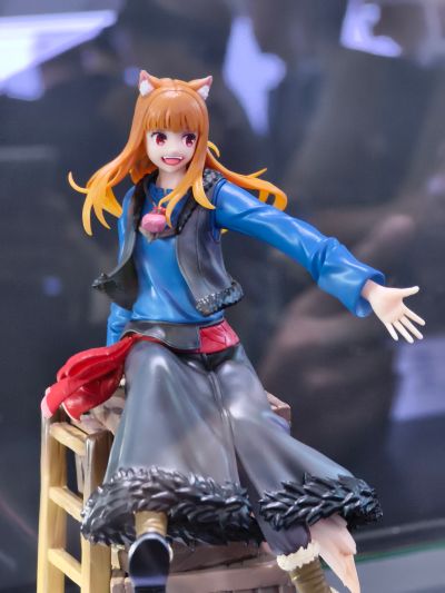 狼与香辛料 MERCHANT MEETS THE WISE WOLF DRESSTA 赫萝