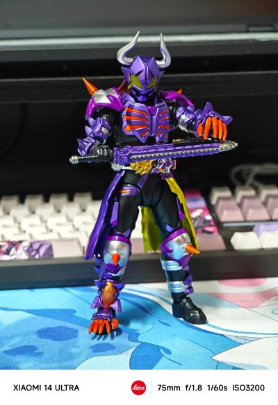 S.H.Figuarts 假面骑士霸牛 火旺僵尸形态