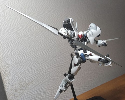 RIOBOT 风暴战士奥钢