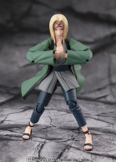 S.H.Figuarts 纲手 -极尽百豪的传说医疗忍者-