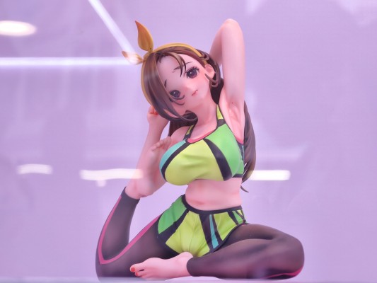 瑜伽少女