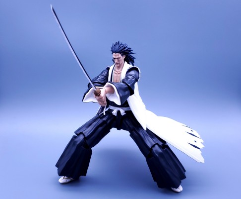 S.H.Figuarts 境界 新篇章（死神 千年血战篇） 更木剑八