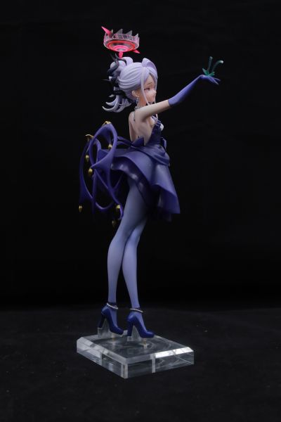 蔚蓝档案 空崎日奈（礼服） 花之独舞