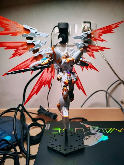 HG 1/144 黑骑士小队 神鸟