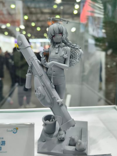 蔚蓝档案 霞泽美游（泳装）