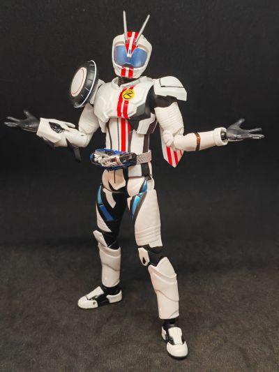 S.H.Figuarts 假面骑士马赫 平成世代版