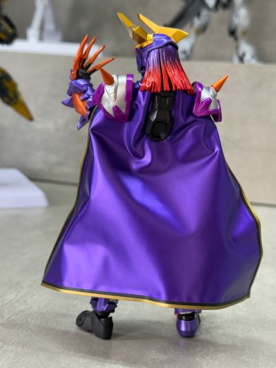 S.H.Figuarts 假面骑士霸牛 火旺僵尸形态