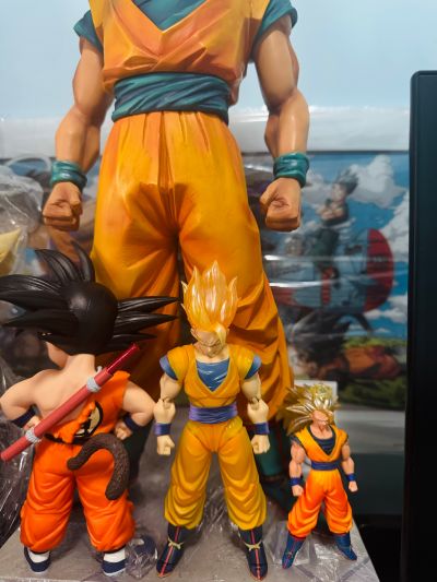 S.H.Figuarts  超级赛亚人孙悟空-Z战士-