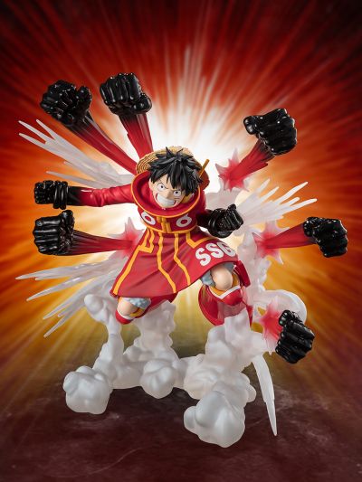 FiguartsZERO ［超激战］蒙奇·D·路飞 -橡皮橡皮猎鹰枪乱打-