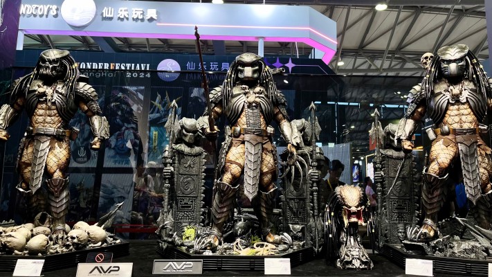 UPMGL-01 天元突破红莲螺岩 卡米纳、西蒙、优子与螺岩 “我们的信念能突破天际”