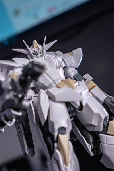 HGBF 1/144 高达创战者：战斗部落  CB-9696G/C/T 逆生高达