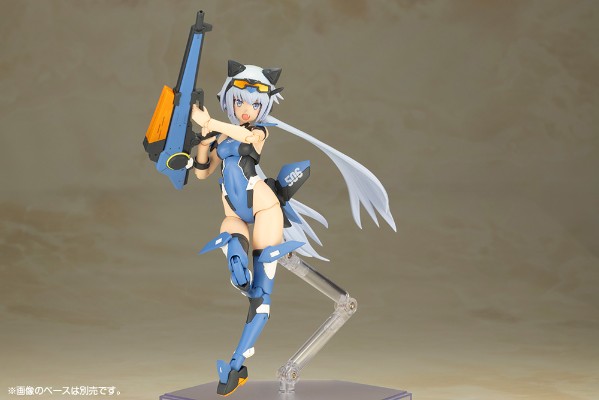 机甲少女 短剑 泳装
