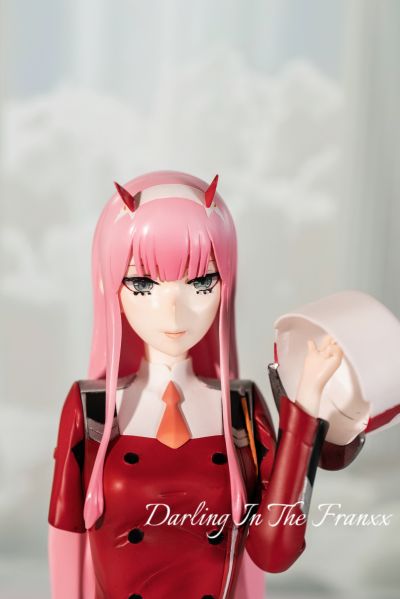 DARLING in the FRANXX 02 1/7胸像