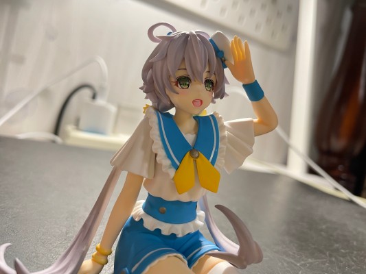 压泡面 虚拟歌手 水手洛天依