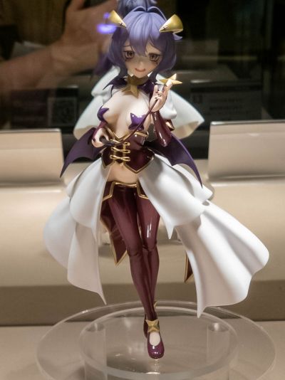 Vivit 梦想成为魔法少女  邪恶玛吉雅