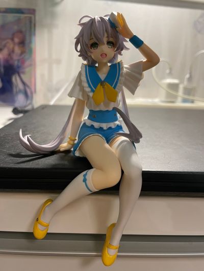压泡面 虚拟歌手 水手洛天依
