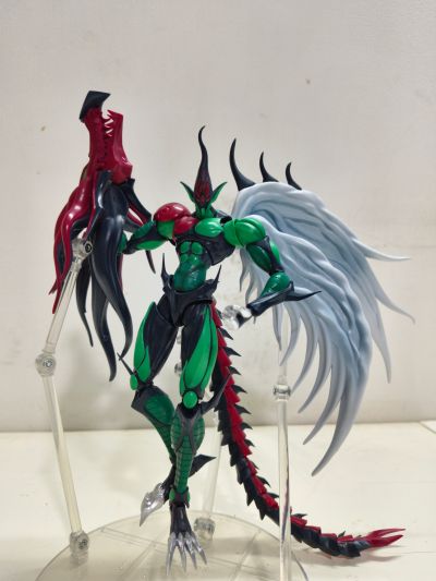 S.H.MonsterArts 元素－英雄 火焰翼人