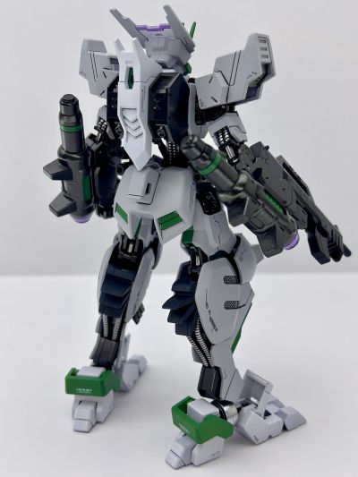 HG   机动战士高达 铁血的奥尔芬斯 乌尔德狩猎 阿斯蒙蒂斯高达