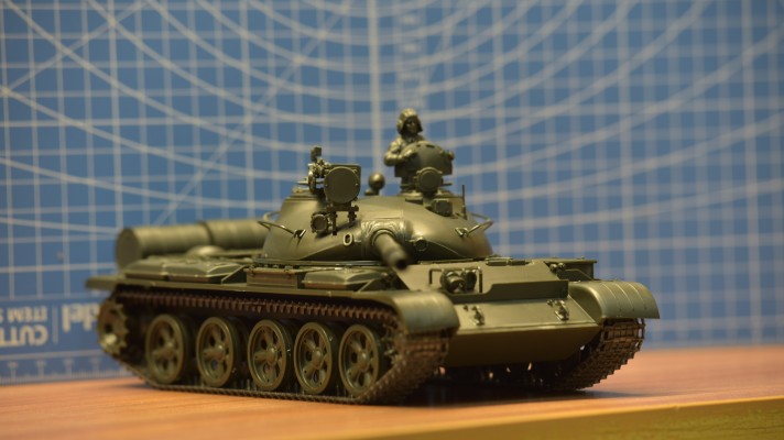 35108 1/35 苏联 T-62A 主战坦克 