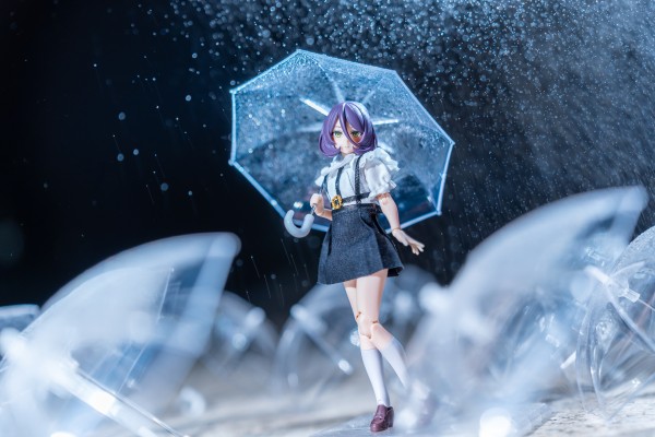 《雨中》