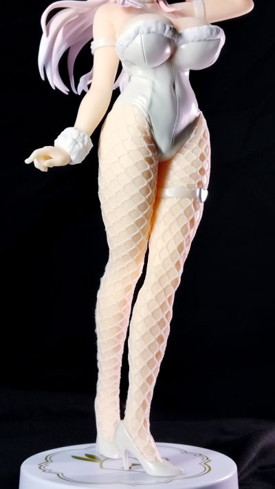 超级索尼子 BiCute Bunnies人偶ー亮白兔女郎ー