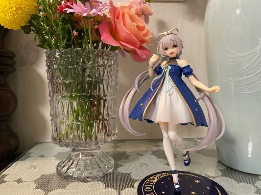 洛天依 Coreful玩具人偶 ~星空礼服款~