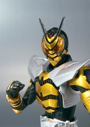 S.H.Figuarts 假面骑士皇蜂