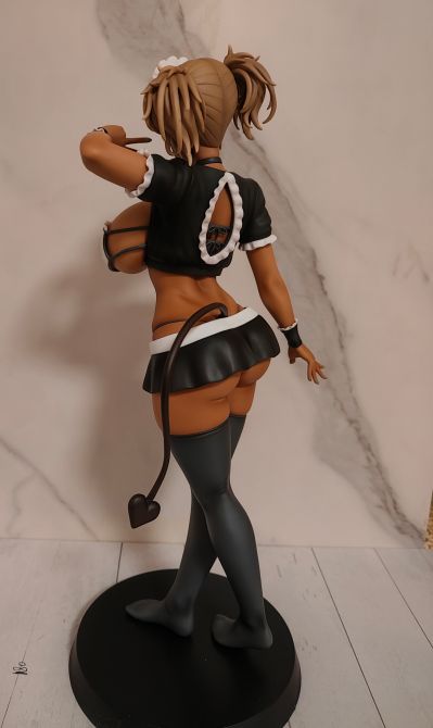 黑色辣妹女仆淫魔要吃掉主人了 可可亚