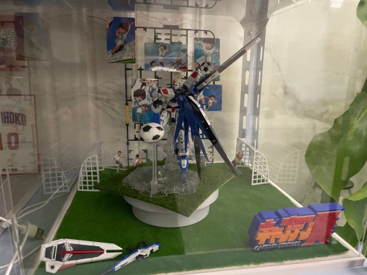 RG 1/144  自由高达