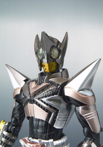 S.H.Figuarts  拳蝗