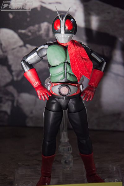 S.H.Figuarts（真骨雕制法） 假面骑士新2号（荣耀昭和骑士版）